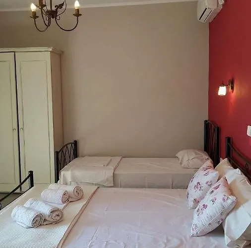 Maraki Ξενοδοχείο *